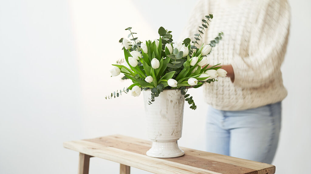 Sett sammen en flott tulipanbukett – trinn for trinn